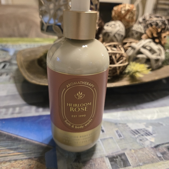Heirloom Rose B&B Works Lotion Moisturizing Essential Oil Shea/coconut New - Picture 5 of 5